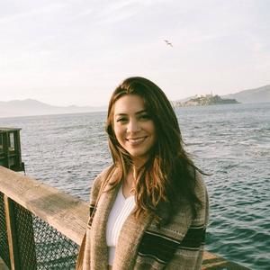 Meet your Posher, Alexandra